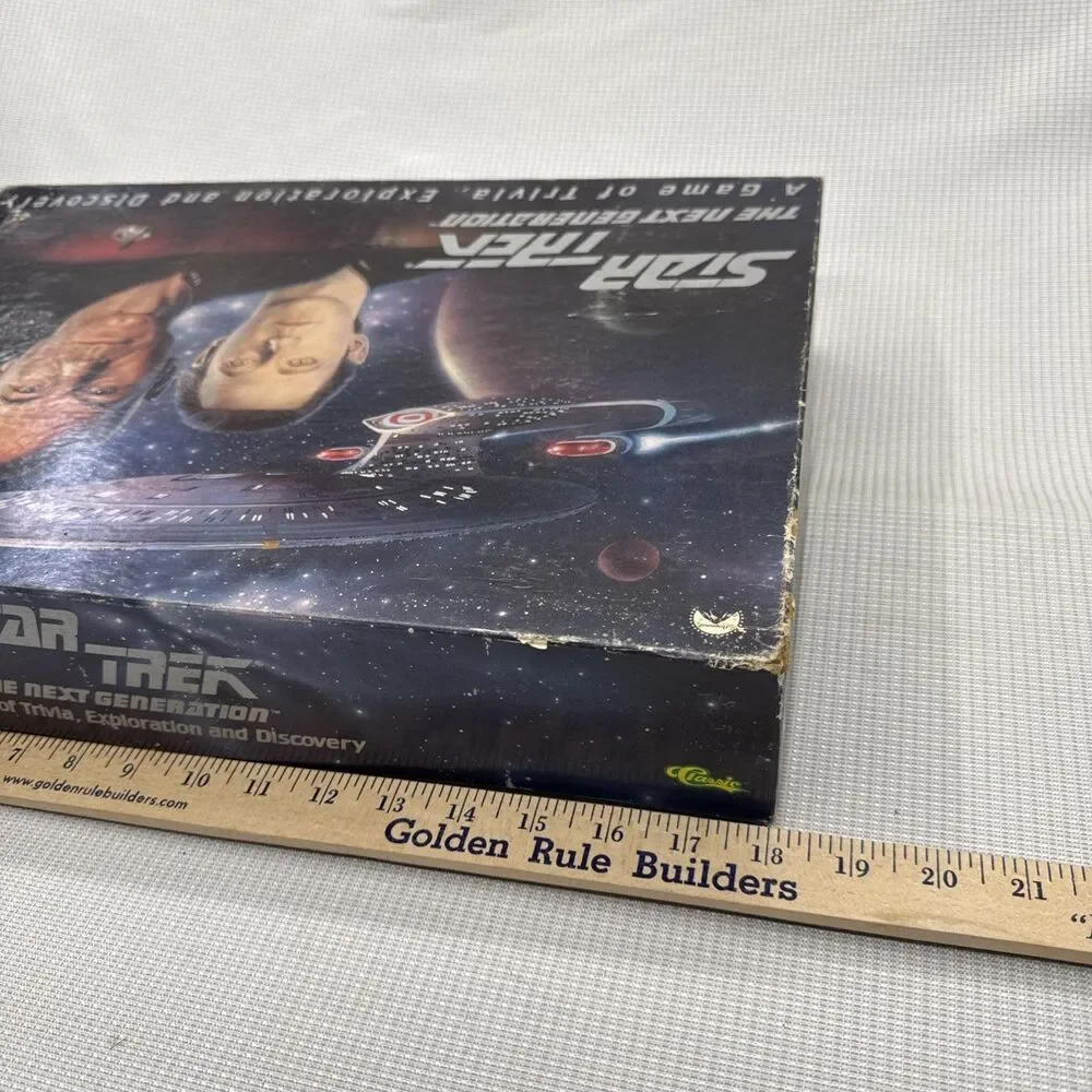 Star Trek The Next Generation A Game of Trivia, Exploration And Discovery 1993